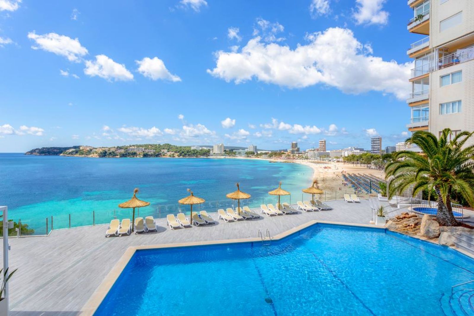Verano con TODO INCLUIDO en Mallorca en hotel 4* con acceso directo a la playa Verano con TODO INCLUIDO en Mallorca en hotel 4* con acceso directo a la playa